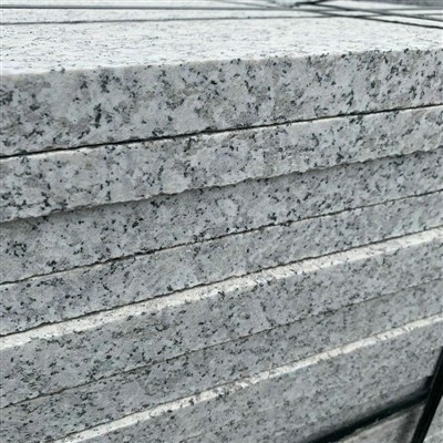 Tíleanna Balla Eibhear Bán